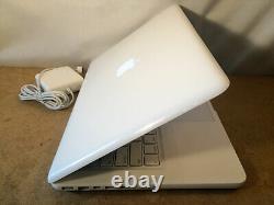 Apple MacBook 13 White 2010+Upgraded 8GB RAM+1TB SSHD solid state hybrid drive